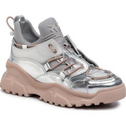 Sneakersy PINKO - Cumino 2 PE 20 BLKS1 1H20QR Y62U Argento/Ro IN6. Szare półbuty damskie Pinko, bez wzorów, ze skóry, bez obcasa, na płaskiej podeszwie, bez zapięcia. W wyprzedaży za 989,00 zł.