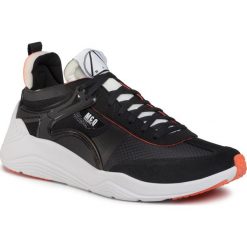 Sneakersy MCQ ALEXANDER MCQUEEN - 598115 R2670 1000 Black. Różowe sneakersy męskie McQ Alexander McQueen, bez wzorów, ze skóry, klasyczne, bez zapięcia. W wyprzedaży za 1009,00 zł.