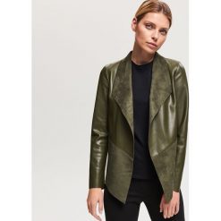 Blezer z imitacji skóry - Khaki. Brązowe bolerka i narzutki damskie marki Reserved, ze skóry. Za 99,99 zł.
