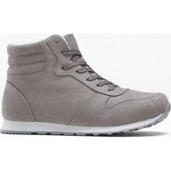 Sneakersy bonprix szary. Szare sneakersy damskie bonprix, ze skóry. Za 84,99 zł.