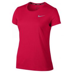 Nike Koszulka Do Biegania W Nk Brthe Rapid Top Ss Red Xs. Czerwone topy sportowe damskie Nike, xs, z klasycznym kołnierzykiem. W wyprzedaży za 79,00 zł.