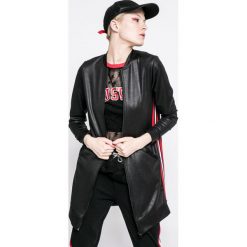 Answear - Bluza Sporty Fusion. Czarne bluzy sportowe damskie marki ANSWEAR, m, z dzianiny, bez kaptura. W wyprzedaży za 79,90 zł.