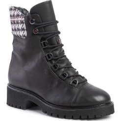 Trapery HÖGL - 8-102430 Black/Multi 0199. Czarne trapery damskie HÖGL, ze skóry, bez obcasa, bez zapięcia. W wyprzedaży za 619,00 zł.