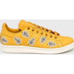 Adidas Originals - Buty Stan Smith. Żółte buty sportowe damskie adidas Originals, bez wzorów, ze skóry, sportowe. W wyprzedaży za 399,90 zł.