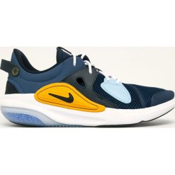 Nike Sportswear - Buty Joyride CC. Niebieskie buty sportowe męskie Nike Sportswear, z gumy, na sznurówki. W wyprzedaży za 539,90 zł.