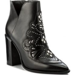 Botki BRONX - 33984-M BX 1217 Black 01. Czarne botki damskie skórzane marki Bronx. Za 479,00 zł.