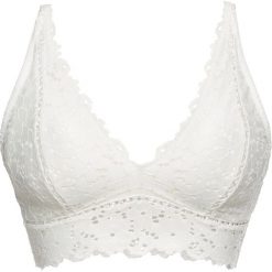 Biustonosz bustier bonprix ecru. Białe biustonosze bonprix, w koronkowe wzory, z bawełny. Za 42,99 zł.