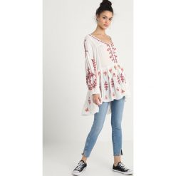 Free People ARIANNA Tunika ivory. Białe bluzki damskie marki Free People, m, bez wzorów, z wiskozy, bez kołnierzyka, bez rękawów. Za 619,00 zł.