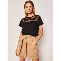 Bluzka Red Valentino TR0MG05Q. Czarne bluzki damskie Red Valentino, xs, bez wzorów, z bawełny, bez kołnierzyka, bez rękawów. W wyprzedaży za 639,00 zł.
