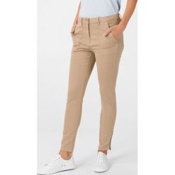 Tommy Hilfiger Cargo Spodnie Beżowy. Brązowe spodnie damskie TOMMY HILFIGER, bez wzorów, z elastanu. Za 600,95 zł.