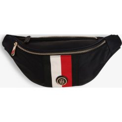 Tommy Hilfiger - Saszetka damska, niebieski. Niebieskie saszetki damskie TOMMY HILFIGER, z aplikacjami, z tkaniny, eleganckie, bez dodatków. Za 339,95 zł.