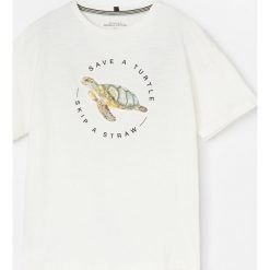 Bawełniany t-shirt z aplikacją 3d - Kremowy. Białe t-shirty męskie Reserved, m, z aplikacjami, z bawełny, bez kołnierzyka. W wyprzedaży za 19,99 zł.