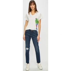 Answear - Jeansy Sweet & Salty. Niebieskie jeansy damskie ANSWEAR, s, bez wzorów, z elastanu. W wyprzedaży za 49,90 zł.