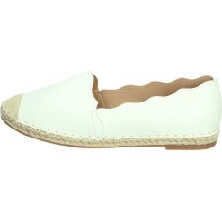 Białe espadryle, buty damskie VICES 2068-41. Białe espadryle damskie vices, bez wzorów, na wysokim obcasie. W wyprzedaży za 50,00 zł.