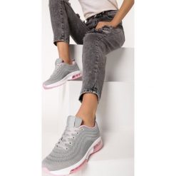 Szaro-Różowe Buty Sportowe Thessada. Szare buty sportowe damskie Born2be, bez wzorów, z jeansu, sportowe. Za 109,99 zł.