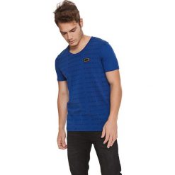 T-shirt w kolorze niebieskim. Niebieskie t-shirty męskie Lonsdale, Kangol, s, z nadrukiem, z okrągłym kołnierzem. W wyprzedaży za 39,95 zł.