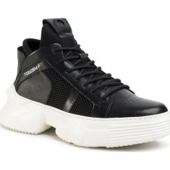 Sneakersy TOGOSHI - TG-04-04-000167 601. Czarne sneakersy męskie Togoshi, na co dzień, bez wzorów, ze skóry, bez zapięcia. Za 419,00 zł.
