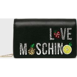 Love Moschino - Kopertówka. Czarne kopertówki damskie marki Love Moschino, w paski, z materiału, eleganckie, na ramię, bez dodatków. Za 559,90 zł.