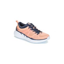 Buty do biegania Hoka one one TIVRA. Różowe buty sportowe damskie Hoka One One, bez wzorów, do biegania. W wyprzedaży za 307,30 zł.