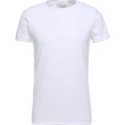 T-shirty męskie: Dstrezzed Tshirt basic white