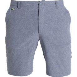 Lacoste Sport RYDER CUP Krótkie spodenki sportowe marine. Niebieskie spodenki sportowe męskie Lacoste Sport, z elastanu, marine. Za 519,00 zł.