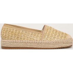 Answear - Espadryle QH. Białe espadryle damskie ANSWEAR, bez wzorów, z gumy, bez obcasa, na obcasie. W wyprzedaży za 69,90 zł.