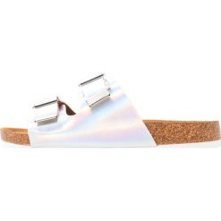 Trampki i tenisówki damskie: ONLY SHOES ONLMATHILDA METALLIC SLIP ON Klapki holo silver