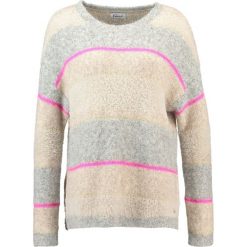 Swetry klasyczne damskie: Grace Sweter light grey