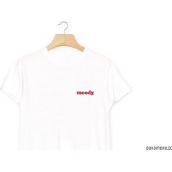 Moody T-Shirt Koszulka Biała napis czerwony. Czerwone bluzki damskie marki Pakamera, s, z napisami, z bawełny. Za 75,00 zł.