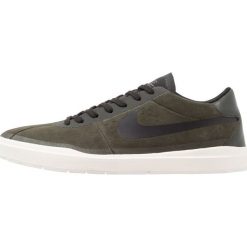 Nike SB BRUIN HYPERFEEL Tenisówki i Trampki sequoia/black/sail. Zielone tenisówki damskie marki Nike SB, ze skóry. W wyprzedaży za 252,85 zł.