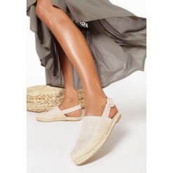 Beżowe Espadryle Laraishell. Brązowe espadryle damskie Born2be, bez wzorów, bez obcasa. W wyprzedaży za 89,99 zł.