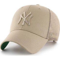 47brand - Czapka New York Yankees. Czapki męskie 47brand, z poliesteru. W wyprzedaży za 49,90 zł.
