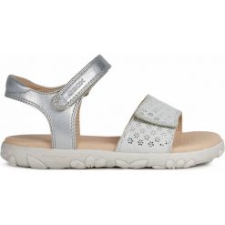 Geox - Sandały dziecięce. Szare sandały dziewczęce Geox, z gumy, bez zapięcia. Za 239,90 zł.