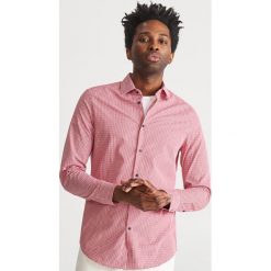 Koszula slim fit w kratę - Czerwony. Czerwone koszule męskie Reserved, m, bez wzorów, bez kołnierzyka, bez rękawów. Za 119,99 zł.