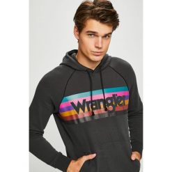 Wrangler - Bluza. Szare bluzy męskie marki Wrangler, s, z nadrukiem, z bawełny, z kapturem. Za 249,90 zł.
