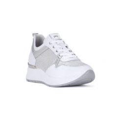 Buty Nero Giardini MP NERO GIARDINI SKIPPER BIANCO. Białe trampki i tenisówki damskie marki Nero Giardini MP, bez wzorów, bez zapięcia. Za 672,18 zł.