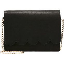 Torebki klasyczne damskie: Topshop SCALLOPED MINI X BODY Torba na ramię black