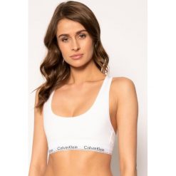 Biustonosz top Calvin Klein Underwear 000QF1368E. Białe topy damskie Calvin Klein Underwear, s, bez wzorów, bez kołnierzyka. Za 129,00 zł.