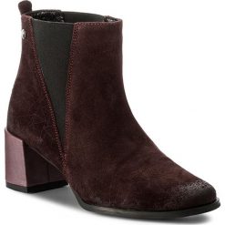 Botki damskie: Botki MACIEJKA - 03233-23/00-3 Bordo