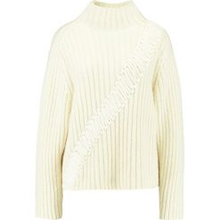 Swetry klasyczne damskie: Topshop BOUTIQUE SLASH NECK STITCH Sweter ivory