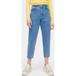 Jeansy slouchy - Niebieski. Niebieskie jeansy damskie Cropp. Za 119,99 zł.