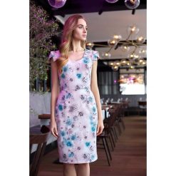 Madra sukienka ołówkowa z dekoltem i mini rękawami - model 3. Sukienki damskie Stylove, s, z nadrukiem, z elastanu, bez kołnierzyka, bez rękawów, mini, ołówkowe. Za 189,00 zł.