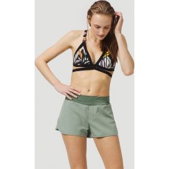 O'Neill Szorty Zielony. Zielone szorty damskie O'Neill, l, bez wzorów, z elastanu. Za 180,95 zł.