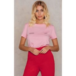 T-shirty damskie: NA-KD Trend T-shirt Hands Off – Pink