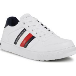 Sneakersy TOMMY HILFIGER - Low Cut Lace-Up Sneaker T3B4-30922-0621 S White 100. Białe trampki chłopięce TOMMY HILFIGER, bez wzorów, ze skóry ekologicznej, na sznurówki. Za 329,00 zł.