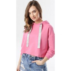 Ciemnoróżowa Bluza Idalophi. Różowe bluzy damskie Born2be, xl, bez wzorów, bez rękawów, z kapturem. W wyprzedaży za 49,99 zł.