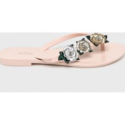 Melissa - Japonki Harmonic Garden. Klapki damskie Melissa, bez wzorów, z materiału, bez obcasa, na obcasie. W wyprzedaży za 189,90 zł.