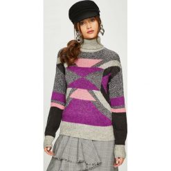 Noisy May - Sweter Mea. Szare swetry damskie Noisy May, s, bez wzorów, z poliesteru, z krótkim rękawem, krótkie, bez kaptura. W wyprzedaży za 89,90 zł.