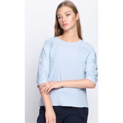 Jasnoniebieska Bluzka Crazy For You. Szare bluzki z odkrytymi ramionami Born2be, xl, z koronki, z okrągłym kołnierzem. Za 49,99 zł.