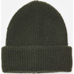 Czapka - Khaki. Brązowe czapki damskie House, bez wzorów. W wyprzedaży za 15,99 zł.